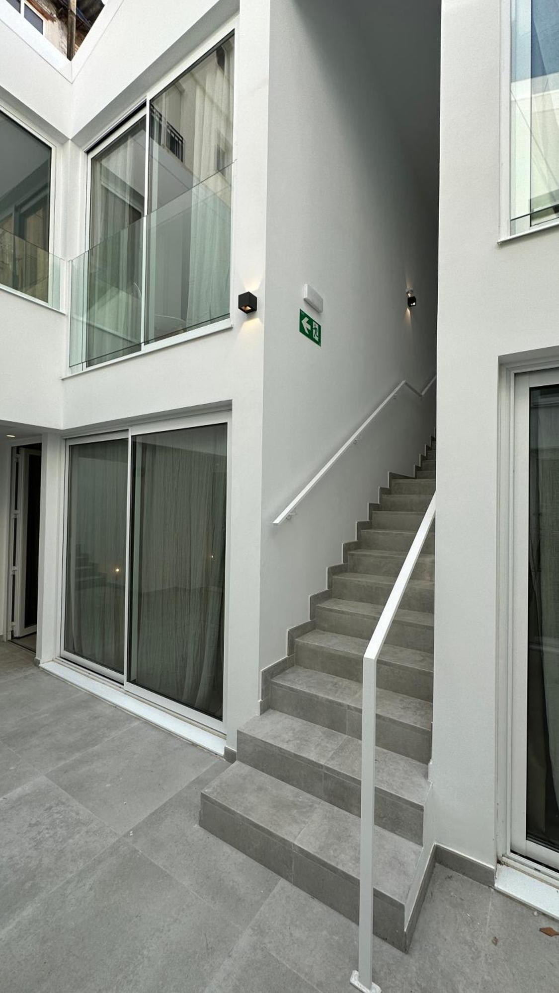 Art Homes Lavadero Valence Extérieur photo