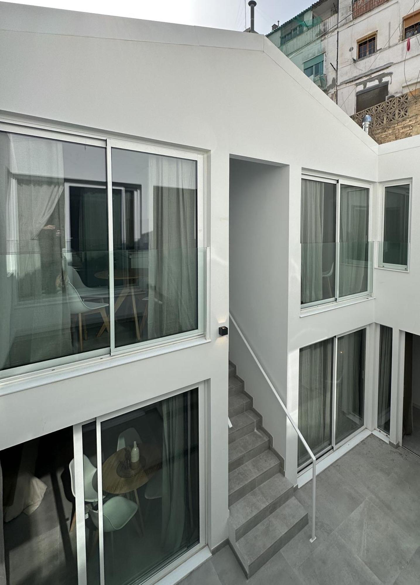 Art Homes Lavadero Valence Extérieur photo